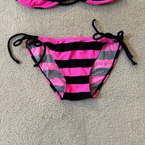 Vintage very rare Sanrio Hello Kitty Bikini - Picture 2 of 12